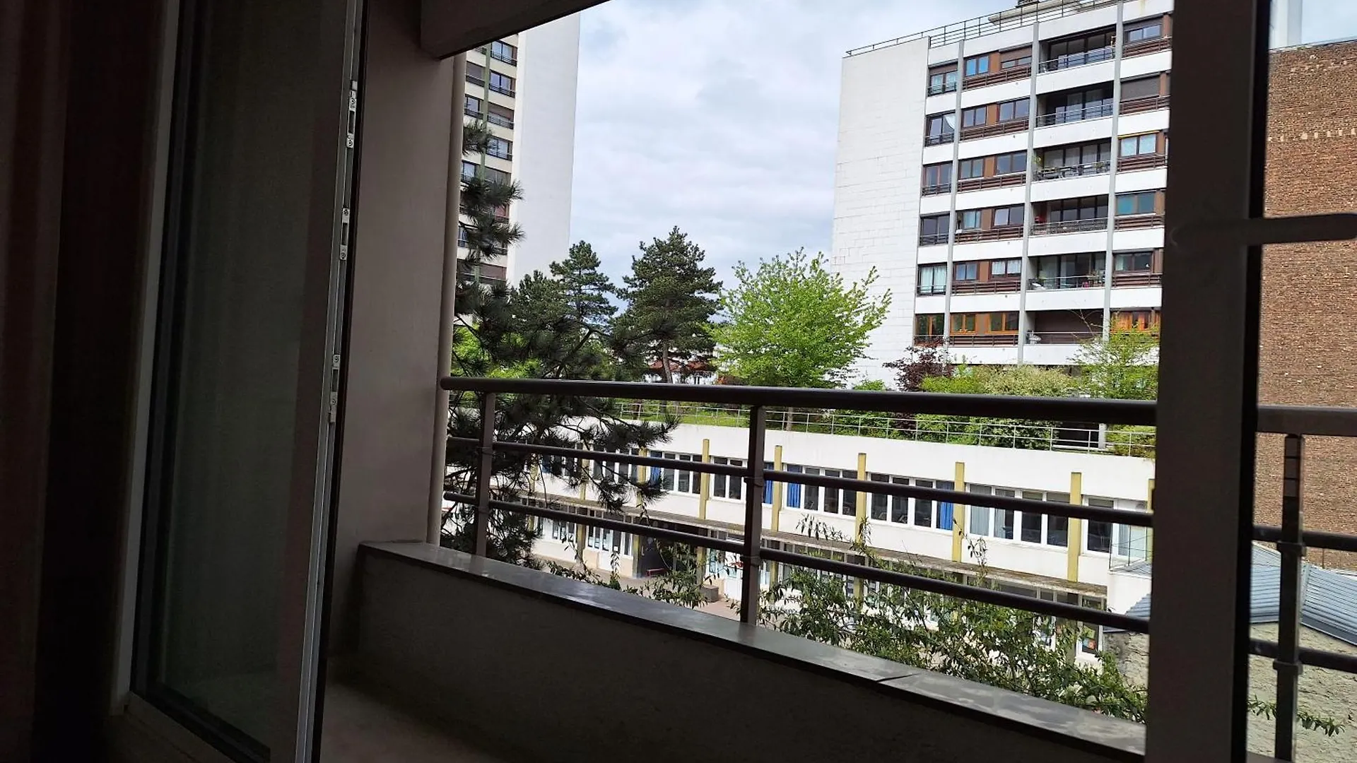 Apartman Chic Parisian Retreat Bright Spacious And Secure Parking Párizs
